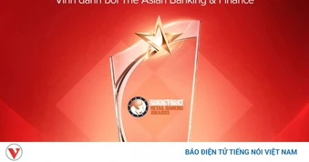 Techcombank là Ngân hàng Bán lẻ nội địa tốt nhất Việt Nam trong 5 năm liên tiếp