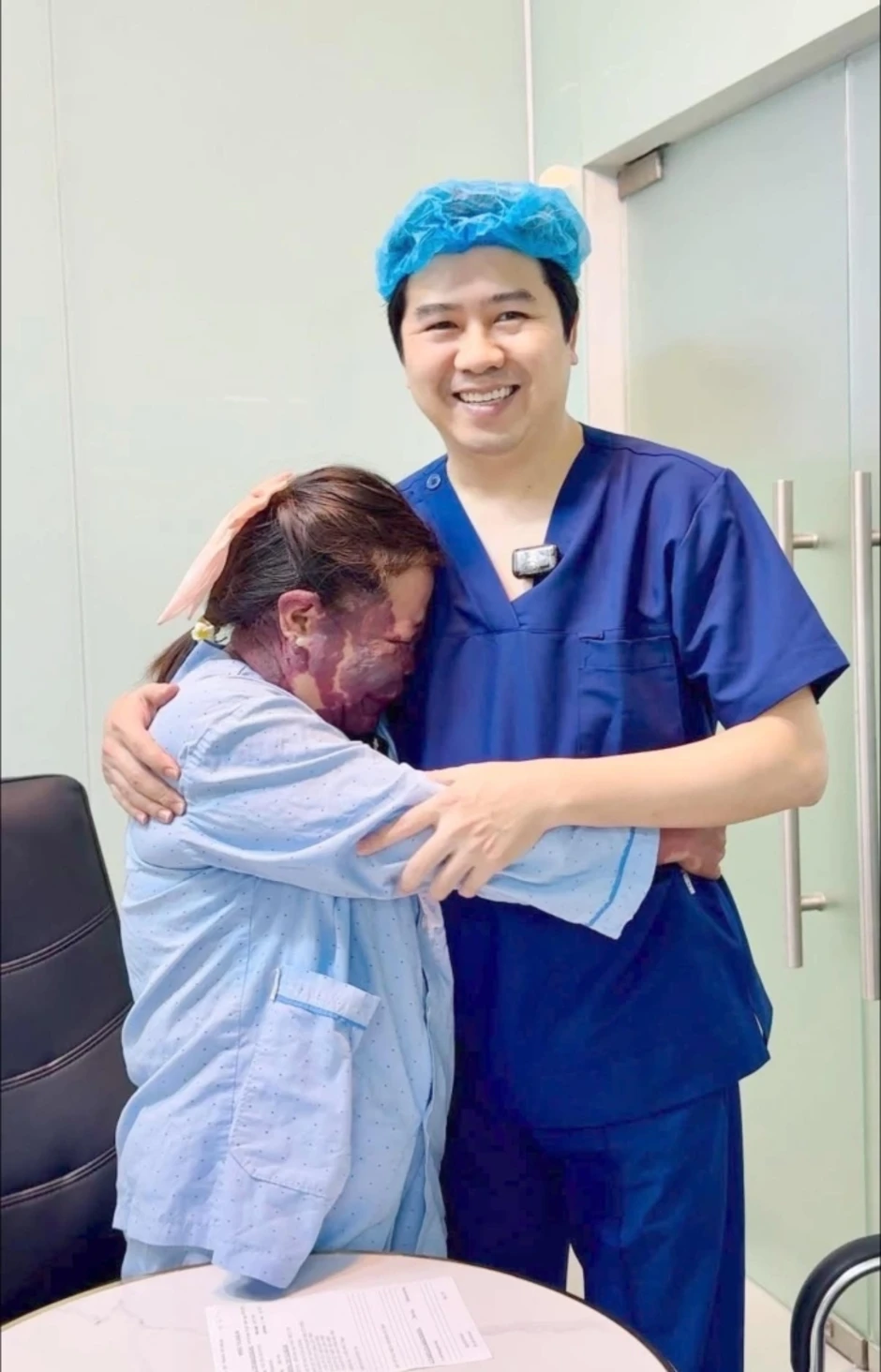 Thẩm mỹ Hoàng Tuấn: 'Xây dựng đội ngũ mạnh, không dựa vào một cá nhân'