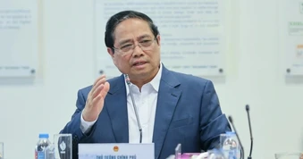 Thủ tướng khảo sát địa điểm xây kho dự trữ xăng dầu chiến lược