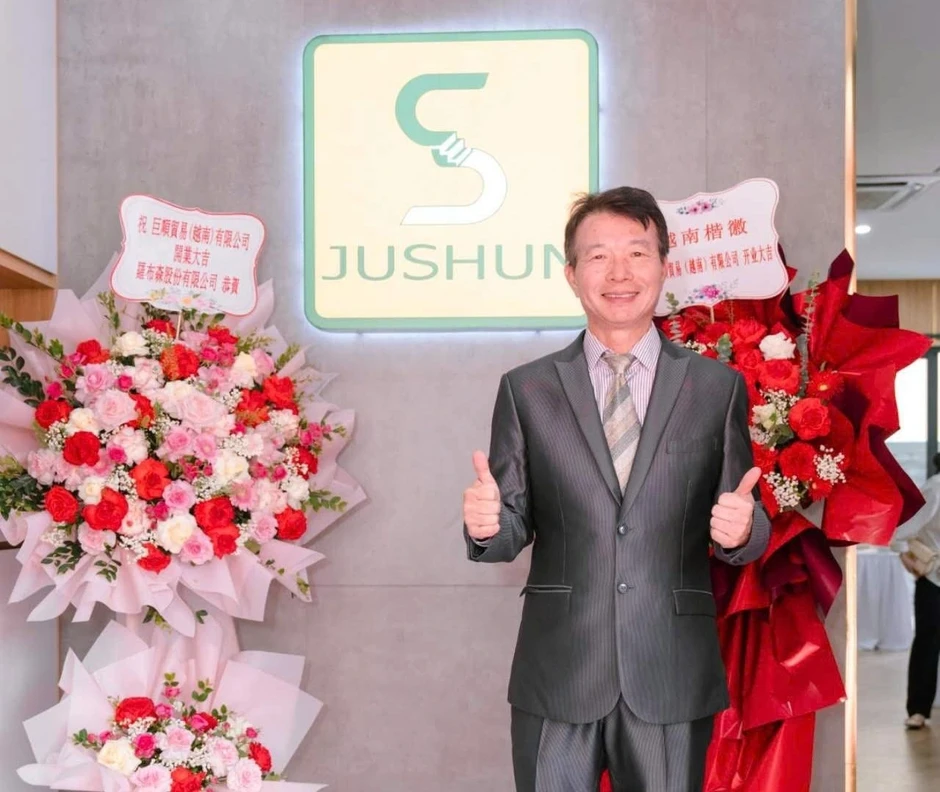 Thương hiệu ghế nâng cầu thang Jushun Trading đến gần hơn với người dùng Việt Thương hiệu ghế nâng cầu thang Jushun Trading đến gần hơn với người dùng Việt