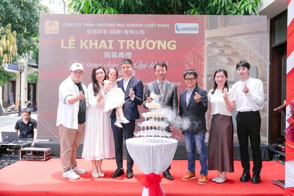 Thương hiệu ghế nâng cầu thang Jushun Trading đến gần hơn với người dùng Việt Thương hiệu ghế nâng cầu thang Jushun Trading đến gần hơn với người dùng Việt