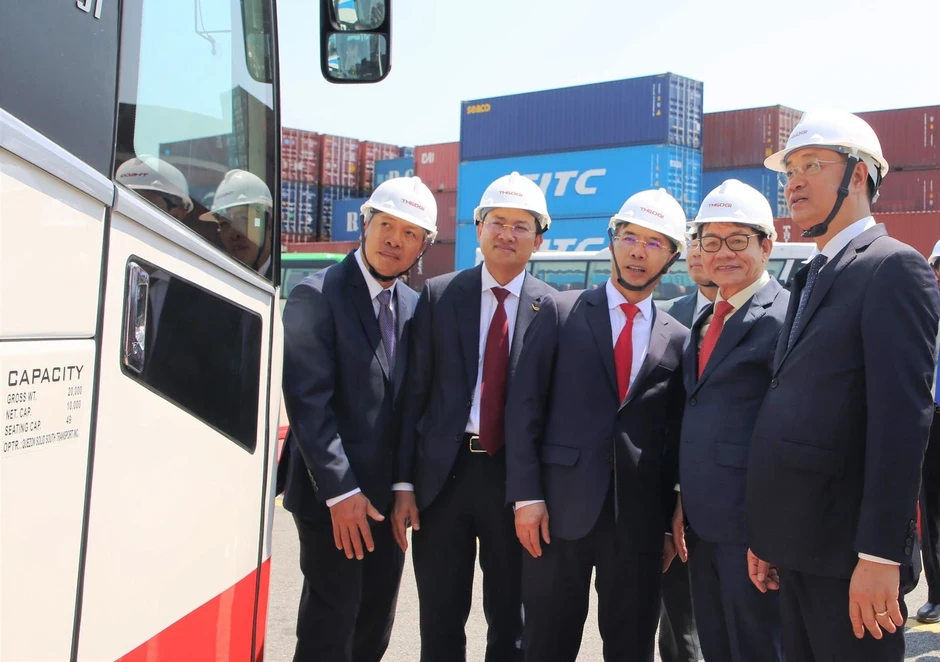 Tỉ phú Trần Bá Dương: Năm 2026 là thời điểm Việt Nam bứt phá Tỉ phú Trần Bá Dương: Năm 2026 là thời điểm Việt Nam bứt phá