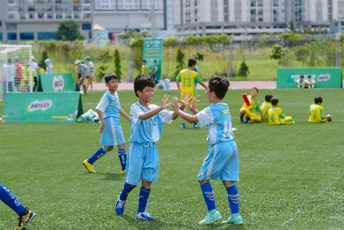 Tiếp sức thế hệ trẻ phát triển toàn diện ngay từ những sân chơi học đường Tiếp sức thế hệ trẻ phát triển toàn diện ngay từ những sân chơi học đường