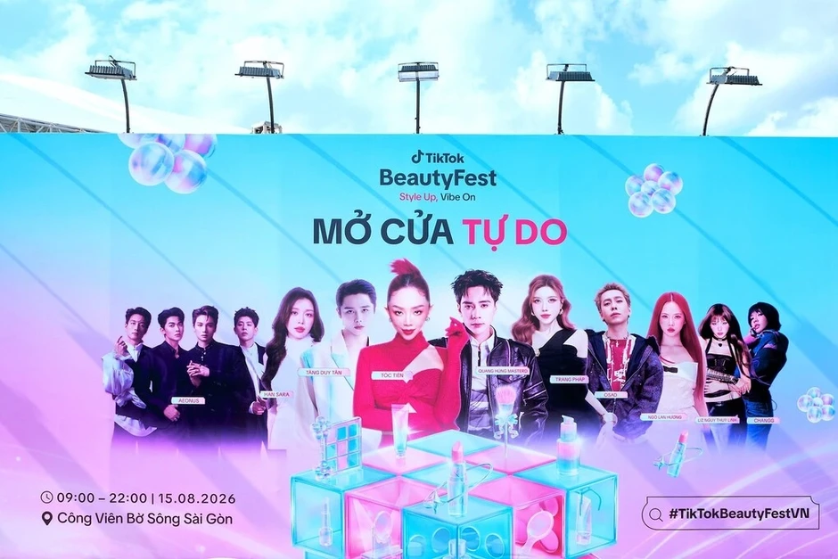TikTok Beauty Fest 2026 tặng 70.000 phần quà cho khách tham dự TikTok Beauty Fest 2026 tặng 70.000 phần quà cho khách tham dự