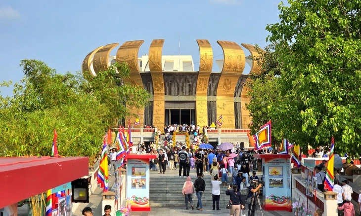 Tin tức sáng 8-3: Do căng thẳng Trung Đông, hải quan hỏa tốc hỗ trợ doanh nghiệp Tin tức sáng 8-3: Do căng thẳng Trung Đông, hải quan hỏa tốc hỗ trợ doanh nghiệp