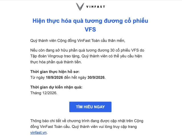 Tỷ phú Phạm Nhật Vượng hiện thực hoá phần quà trị giá gần 3 triệu đồng cho một nhóm khách Việt Tỷ phú Phạm Nhật Vượng hiện thực hoá phần quà trị giá gần 3 triệu đồng cho một nhóm khách Việt