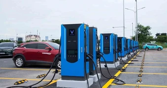 V-Green xây dựng 99 'siêu trạm sạc' trên toàn quốc