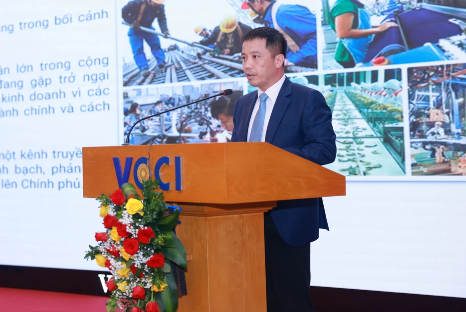VCCI mở kênh "lắng nghe để kiến tạo" giữa doanh nghiệp và Chính phủ VCCI mở kênh "lắng nghe để kiến tạo" giữa doanh nghiệp và Chính phủ