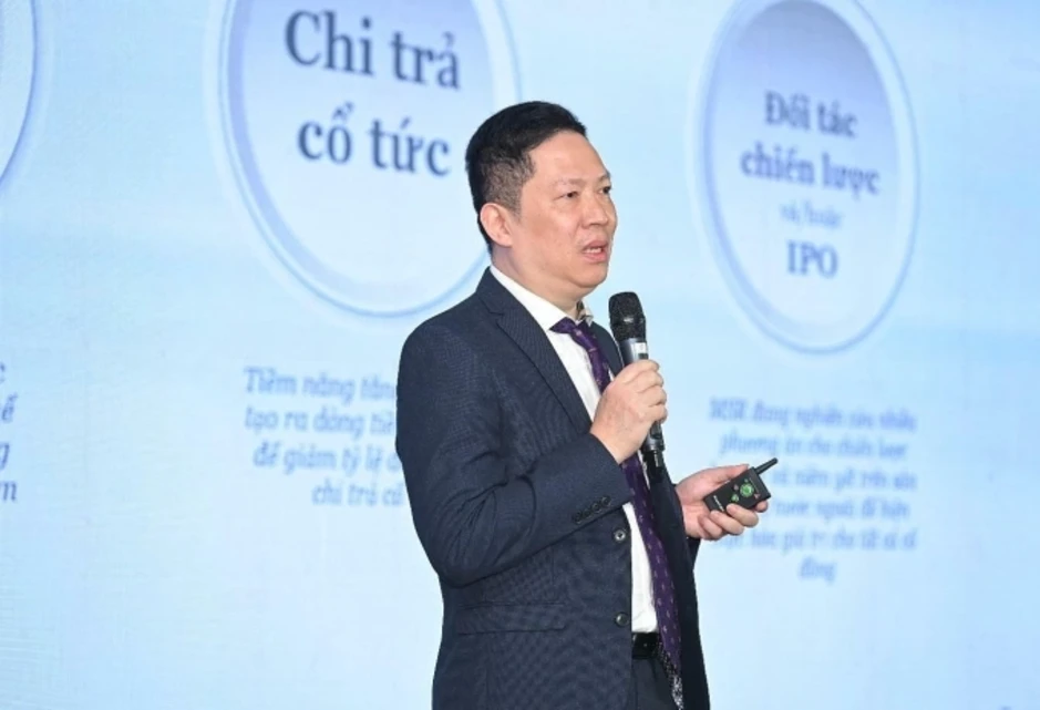 Vietcap tổ chức diễn đàn đầu tư cho khách hàng cá nhân Vietcap tổ chức diễn đàn đầu tư cho khách hàng cá nhân