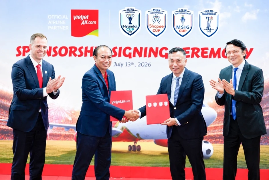 Vietjet và Vikki đồng hành cùng giải đấu ASEAN United FC Vietjet và Vikki đồng hành cùng giải đấu ASEAN United FC