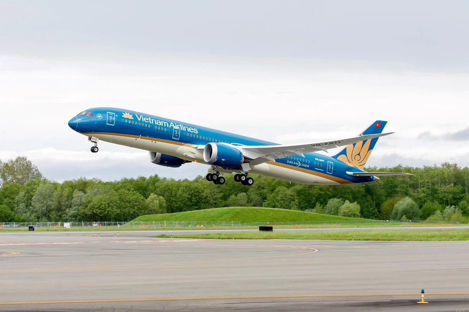 Vietnam Airlines và nhiều doanh nghiệp lãi đậm