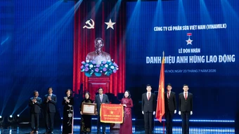 Vinamilk: từ ba nhà máy dừng hoạt động đến thương hiệu sữa tỷ USD - Báo TinVina Kinh doanh