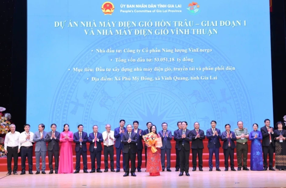 VinEnergo đầu tư 8 tỷ USD vào cụm nhà máy điện gió Gia Lai VinEnergo đầu tư 8 tỷ USD vào cụm nhà máy điện gió Gia Lai