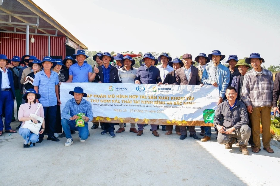 Vinh danh PepsiCo Việt Nam với đóng góp vào chuyển dịch phát thải thấp Vinh danh PepsiCo Việt Nam với đóng góp vào chuyển dịch phát thải thấp
