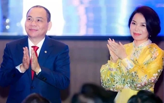 Vợ chồng tỷ phú Phạm Nhật Vượng gây bất ngờ tại LPBank