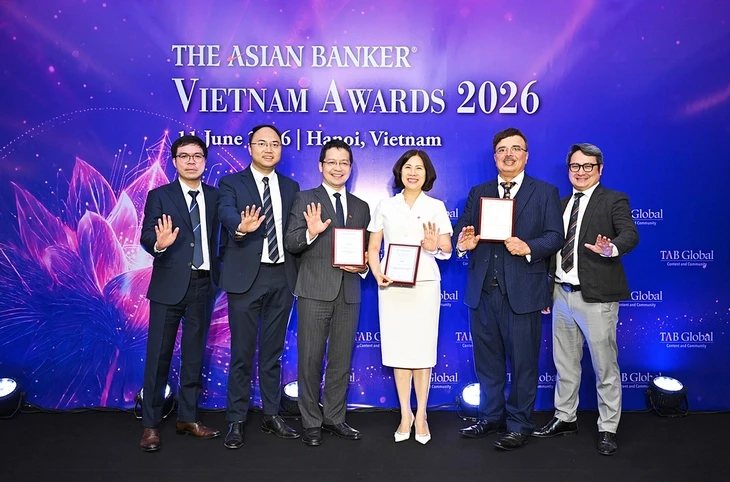 VPBank nhận 3 giải thưởng của The Asian Banker VPBank nhận 3 giải thưởng của The Asian Banker