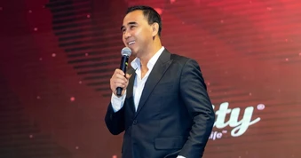 Vụ 1 triệu viên An Cung giả: Nghệ sĩ Quyền Linh và công ty lên tiếng