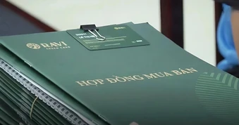 Vụ hợp đồng kỳ nghỉ:&nbsp;Hé lộ về "ông trùm" đứng sau hệ sinh thái du lịch Ravi