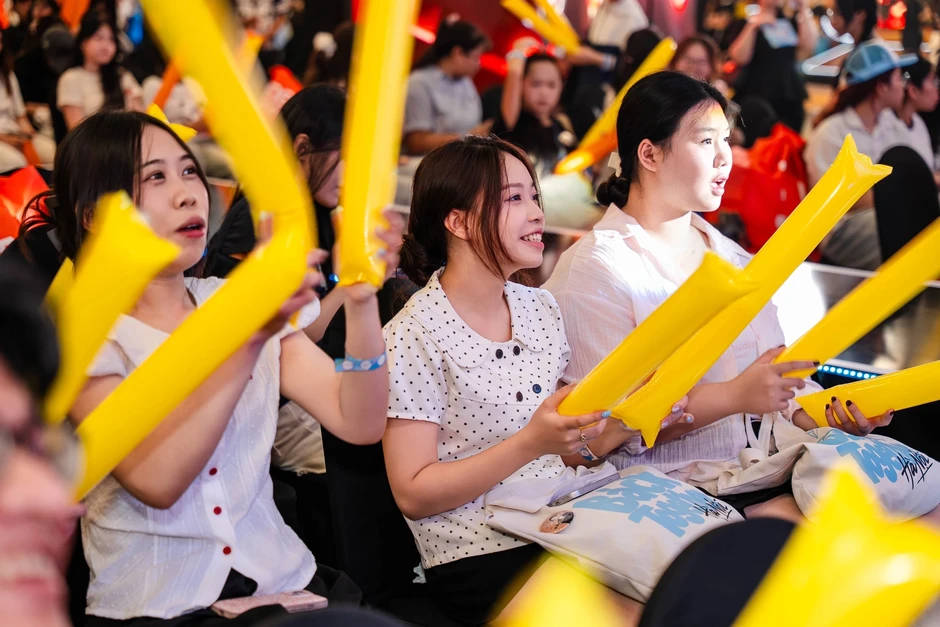 Vũ trụ Gunny khuấy đảo ngày hội 'Gamers Lead The Play' Vũ trụ Gunny khuấy đảo ngày hội 'Gamers Lead The Play'