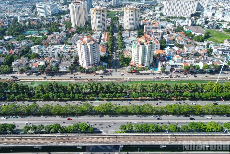 [Ảnh] Rạch Đá Đỏ đổi thay sau nhiều năm ô nhiễm