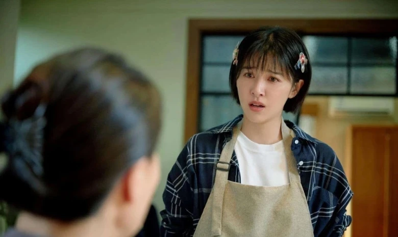 “Nếu cả đời này con lấy chồng nhưng không muốn làm dâu thì sao?” - câu trả lời của người mẹ đơn thân 65 tuổi khiến nhiều người suy ngẫm “Nếu cả đời này con lấy chồng nhưng không muốn làm dâu thì sao?” - câu trả lời của người mẹ đơn thân 65 tuổi khiến nhiều người suy ngẫm