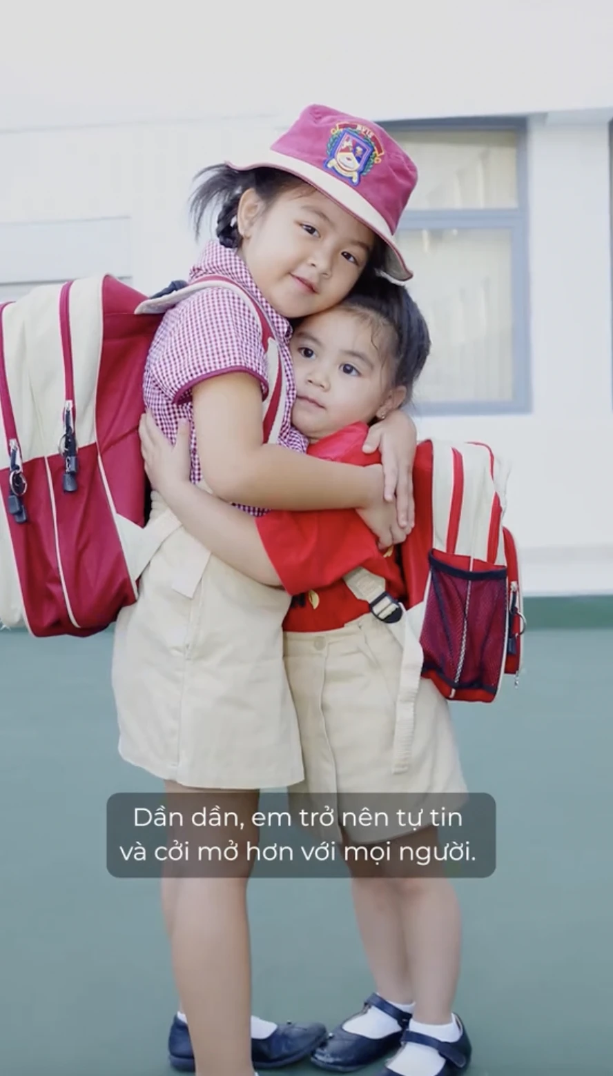 “Nữ thần bóng rổ” Việt Nam bắn tiếng Anh nghe đã tai, học trường quốc tế từ 3 tuổi có khác!