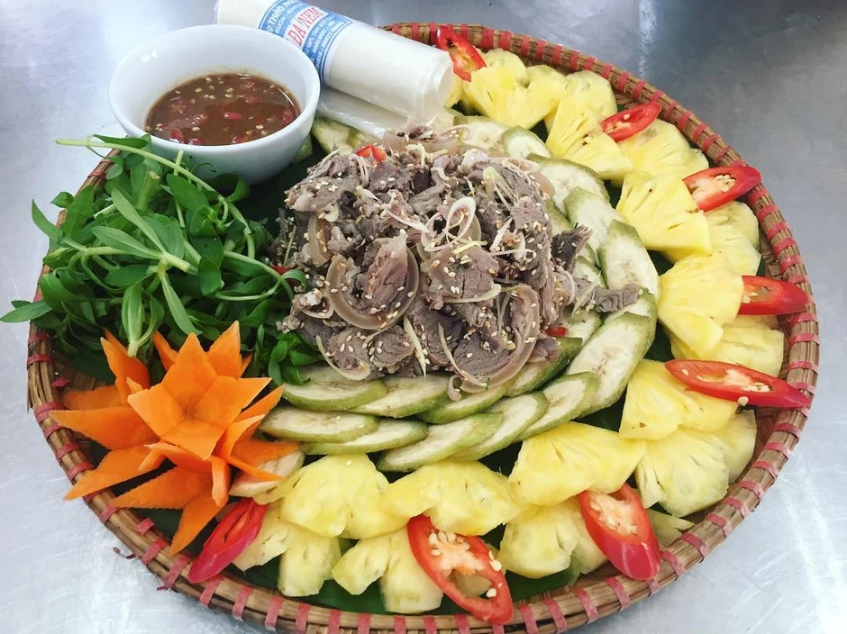 “Nước luộc ngao Ninh Bình” là gì mà dân mạng đua nhau tìm kiếm? Hóa ra là một cảnh đẹp ở Tràng An “Nước luộc ngao Ninh Bình” là gì mà dân mạng đua nhau tìm kiếm? Hóa ra là một cảnh đẹp ở Tràng An