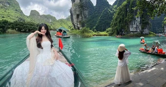 “Nước luộc ngao Ninh Bình” là gì mà dân mạng đua nhau tìm kiếm? Hóa ra là một cảnh đẹp ở Tràng An