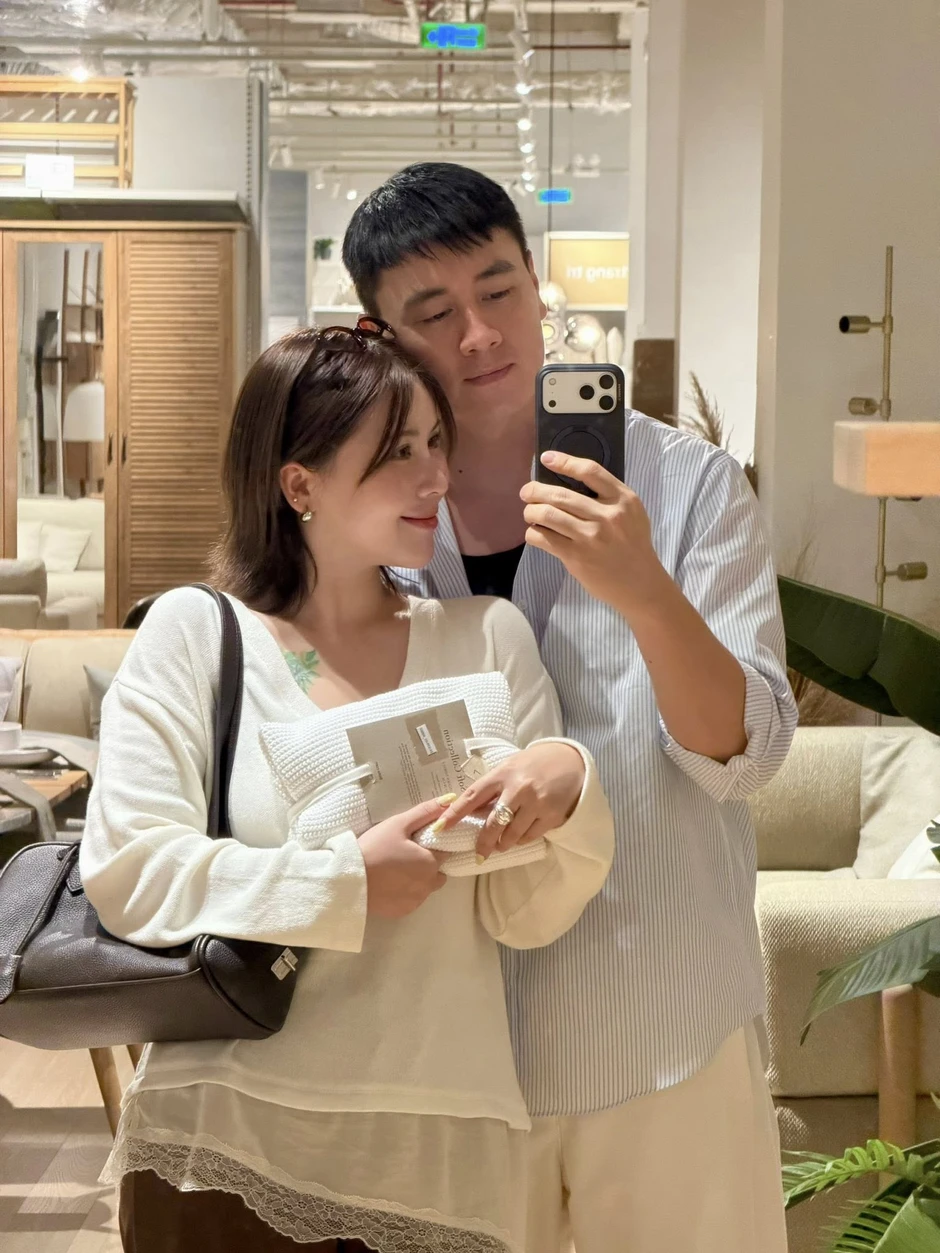"Gia đình Cam Cam” thông báo khẩn "Gia đình Cam Cam” thông báo khẩn