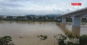 [Video] Cảnh báo lũ trên các sông khu vực Bắc Bộ và từ Thanh Hóa đến Quảng Trị