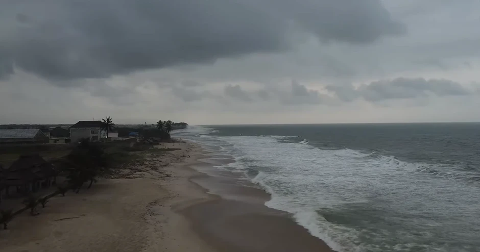[Video] Tàu thuyền cần cảnh giác trước nguy cơ lốc xoáy, gió giật trên biển Nam Bộ