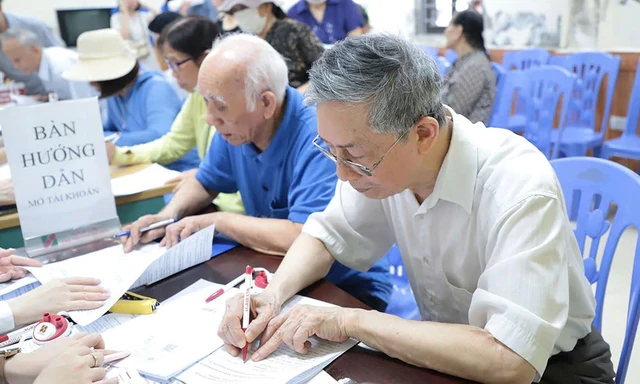 2 người sống khỏe ở Hà Nội với 6 triệu đồng/tháng: Bí quyết tài chính tuổi hưu