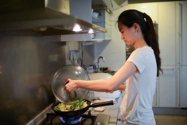 20 triệu, đi thuê nhà vẫn nuôi 2 con ổn ở Hà Nội: Vì sao nhiều gia đình 30 triệu vẫn thiếu trước hụt sau 20 triệu, đi thuê nhà vẫn nuôi 2 con ổn ở Hà Nội: Vì sao nhiều gia đình 30 triệu vẫn thiếu trước hụt sau