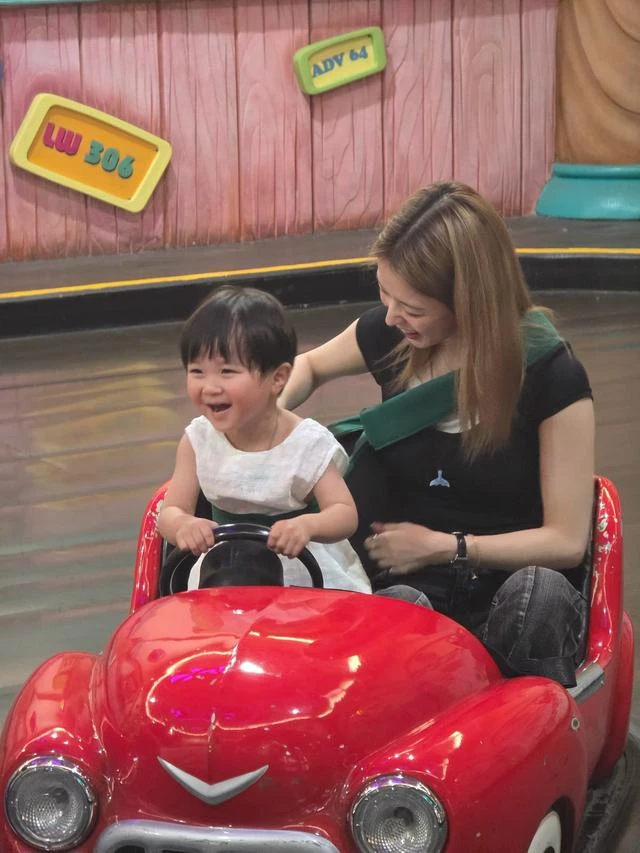 3 kiểu mẹ đang âm thầm hủy hoại con cái mình 3 kiểu mẹ đang âm thầm hủy hoại con cái mình