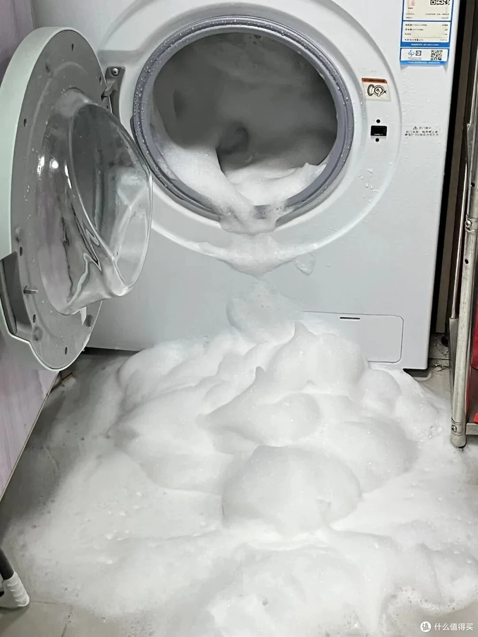 30 năm cuộc đời mới biết: Máy giặt có 7 "lỗi giả", vội gọi thợ dễ mất tiền oan 30 năm cuộc đời mới biết: Máy giặt có 7 "lỗi giả", vội gọi thợ dễ mất tiền oan
