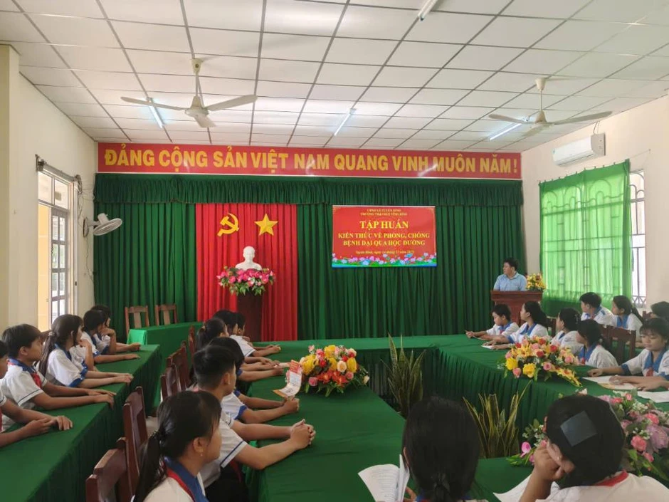 30.000 học sinh Tây Ninh được nâng cao kiến thức phòng, chống bệnh dại 30.000 học sinh Tây Ninh được nâng cao kiến thức phòng, chống bệnh dại