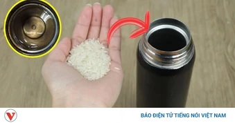 4 cách vệ sinh bình giữ nhiệt sạch tận đáy