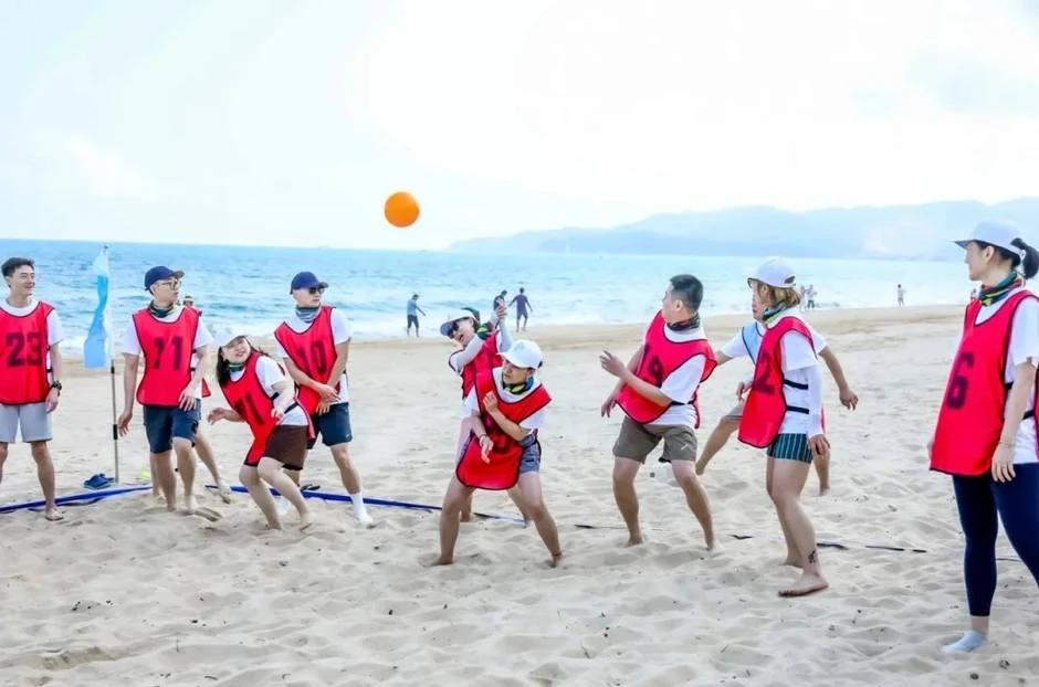 4 tình huống đồng nghiệp "rắn độc" lộ diện trong team building 4 tình huống đồng nghiệp "rắn độc" lộ diện trong team building