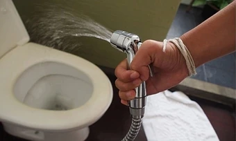 5 sai lầm cần tránh khi dùng vòi xịt vệ sinh