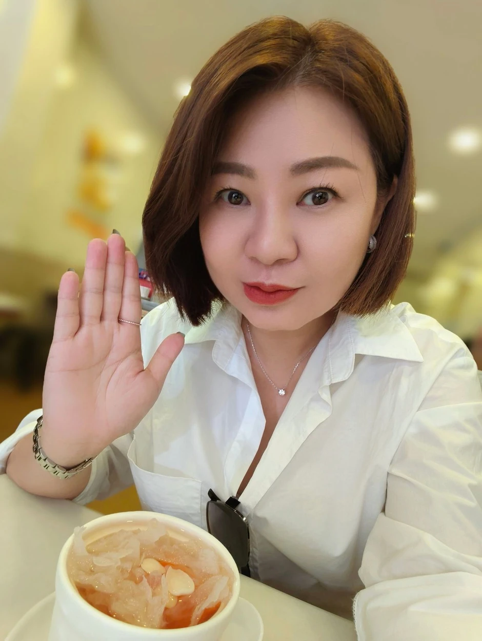 6 cách kiếm tiền tại nhà để trang trải chi phí sinh hoạt: Người phụ nữ này kiếm hơn 1,8 tỷ đồng/năm và bài học thực tế phía sau 6 cách kiếm tiền tại nhà để trang trải chi phí sinh hoạt: Người phụ nữ này kiếm hơn 1,8 tỷ đồng/năm và bài học thực tế phía sau