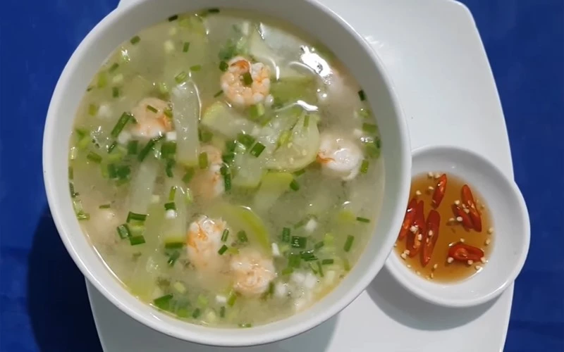 8 món canh thanh mát giúp cơ thể dễ chịu hơn trong ngày nắng nóng 8 món canh thanh mát giúp cơ thể dễ chịu hơn trong ngày nắng nóng