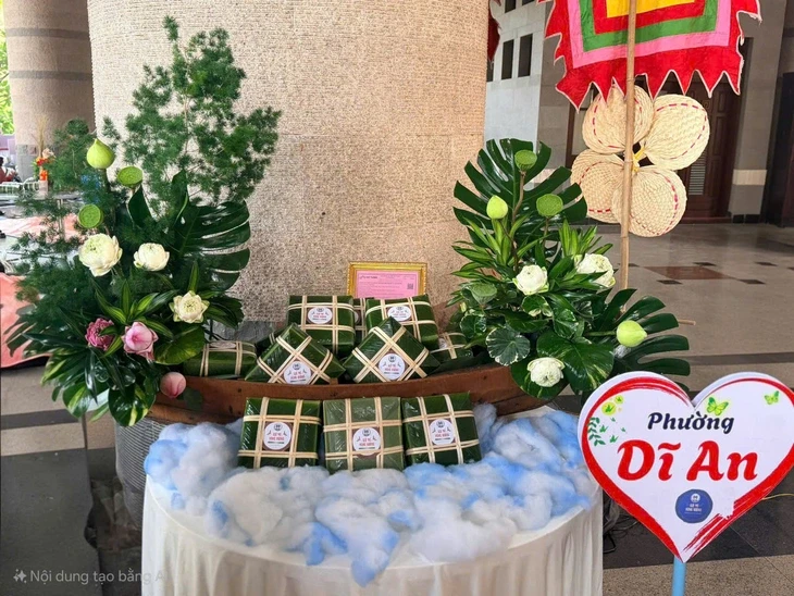 90 đội thi gói bánh chưng dâng Quốc Tổ Hùng Vương dịp giỗ Tổ 90 đội thi gói bánh chưng dâng Quốc Tổ Hùng Vương dịp giỗ Tổ