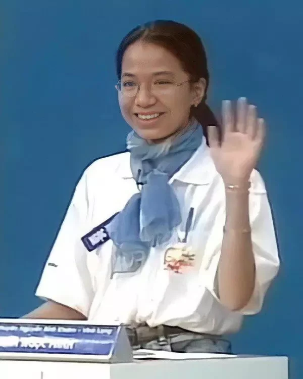 Ai là Quán quân đầu tiên trong lịch sử Đường Lên Đỉnh Olympia? Ai là Quán quân đầu tiên trong lịch sử Đường Lên Đỉnh Olympia?