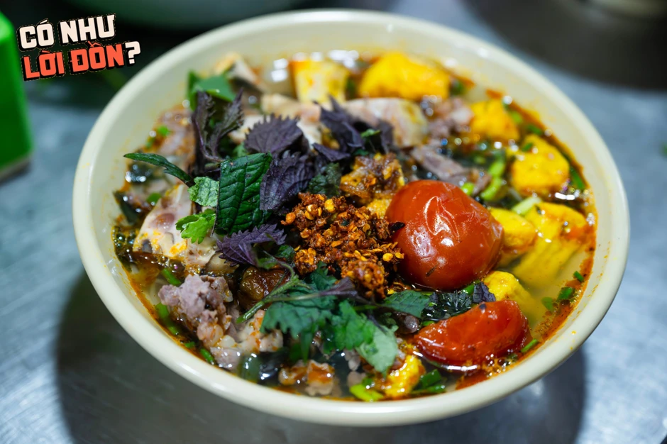 Ăn thử bát bún riêu 80k gây xôn xao chợ Đồng Xuân: Topping ê hề ăn kèm nước sấu ngâm có ngon như lời đồn? Ăn thử bát bún riêu 80k gây xôn xao chợ Đồng Xuân: Topping ê hề ăn kèm nước sấu ngâm có ngon như lời đồn?