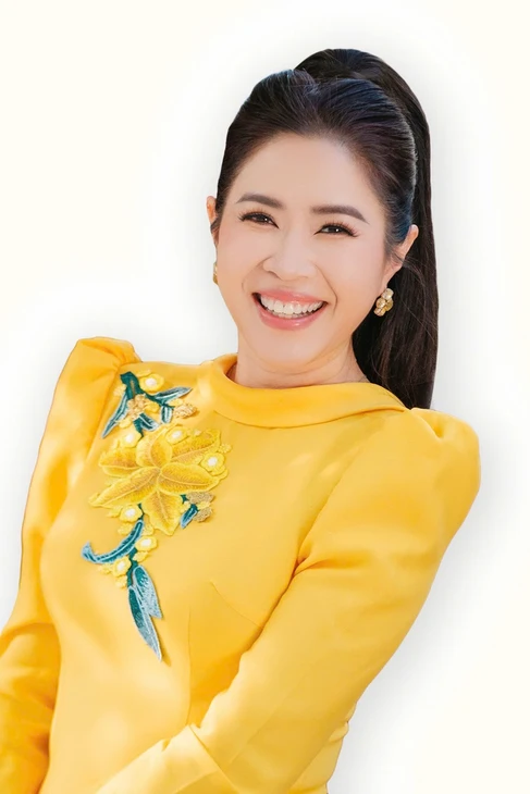 'Áo dài là hơi thở, là cuộc sống của tôi' 'Áo dài là hơi thở, là cuộc sống của tôi'
