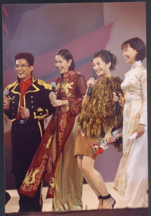 'Áo dài là hơi thở, là cuộc sống của tôi' 'Áo dài là hơi thở, là cuộc sống của tôi'