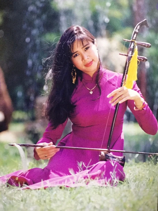 'Áo dài là hơi thở, là cuộc sống của tôi' 'Áo dài là hơi thở, là cuộc sống của tôi'