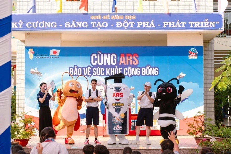 ARS lan tỏa ý thức phòng bệnh do côn trùng từ trường học đến cộng đồng ARS lan tỏa ý thức phòng bệnh do côn trùng từ trường học đến cộng đồng