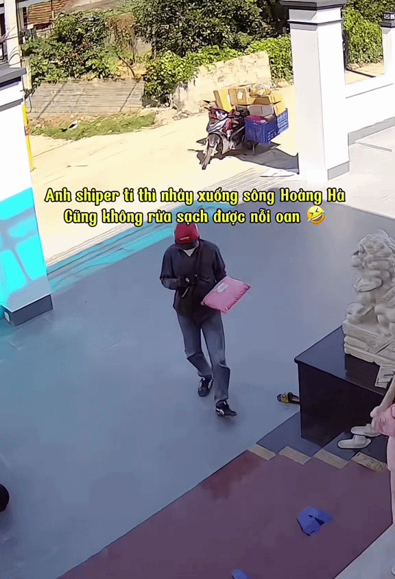 Bà hàng xóm khiến anh shipper tí thì "nhảy xuống sông Hoàng Hà cũng không rửa sạch được nỗi oan” Bà hàng xóm khiến anh shipper tí thì "nhảy xuống sông Hoàng Hà cũng không rửa sạch được nỗi oan”