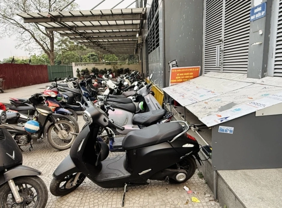 Ba rắc rối của xe máy điện với hầm chung cư Ba rắc rối của xe máy điện với hầm chung cư